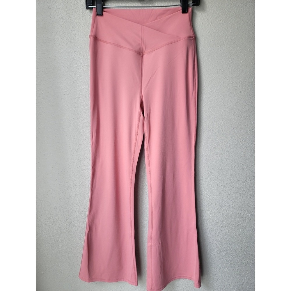 Halara High Waisted Crossover Flare Yoga Leggings Size Medium Petite Pink NWT